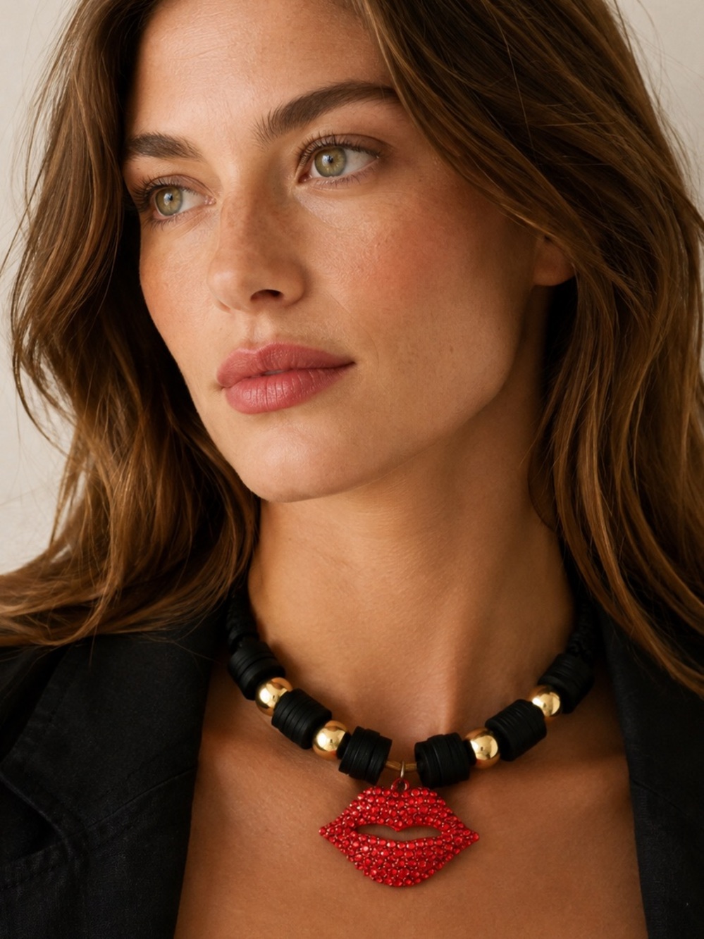 NWT Beaded Choker Black Red Glitter Lips Rope Statement Medallion Cord Necklace
